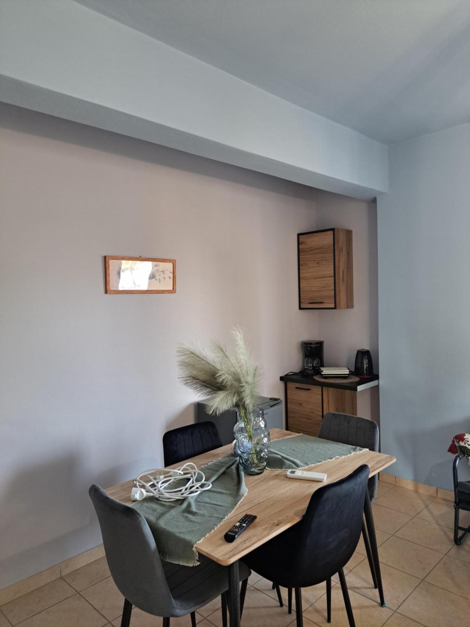 Seashell Apartment Луца Экстерьер фото